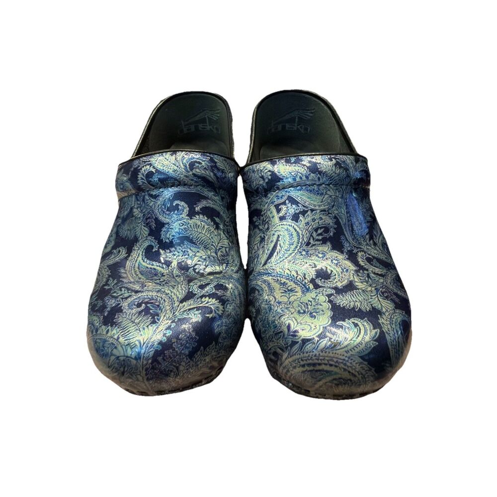 Dansko XP 2.0 Blue Silver Paisley Comfort Clog Slip Resistant Women's Size 38